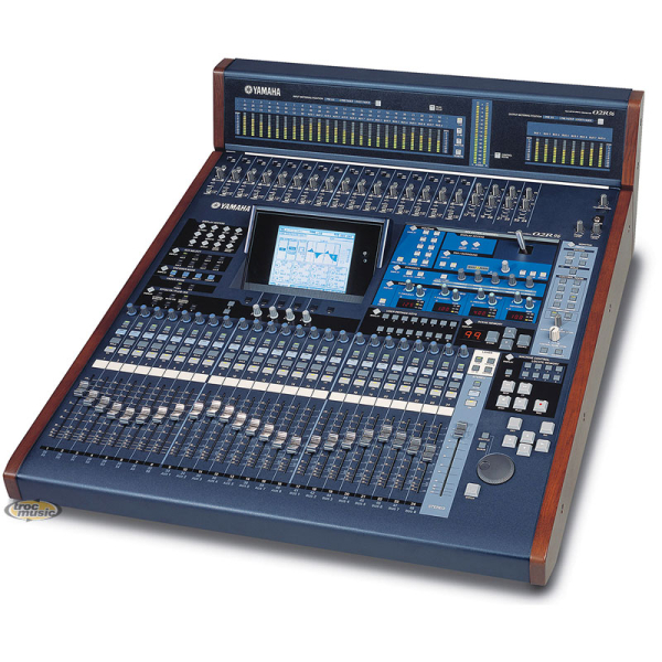 Photo annonce Yamaha 02R & vu metre + 2 cartes 8 in out fly