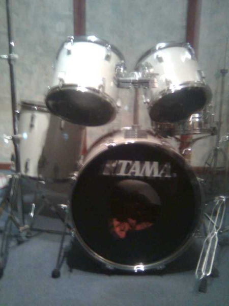 Photo annonce Tama Rockstar 5 futs blanche