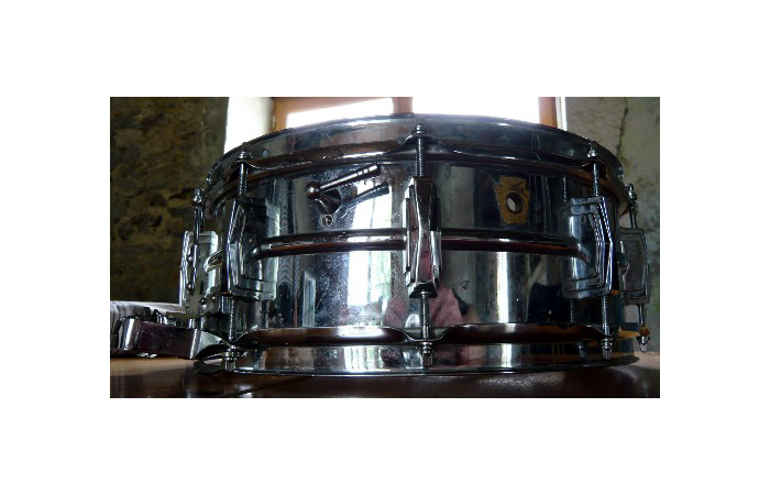 Photo annonce Caisse Claire Ludwig Super Sensitive 410