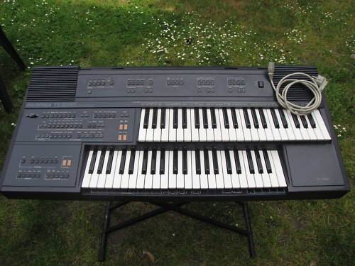 Photo annonce ORGUE FARFISA TS 700 SERIES MIDI DIGITAL