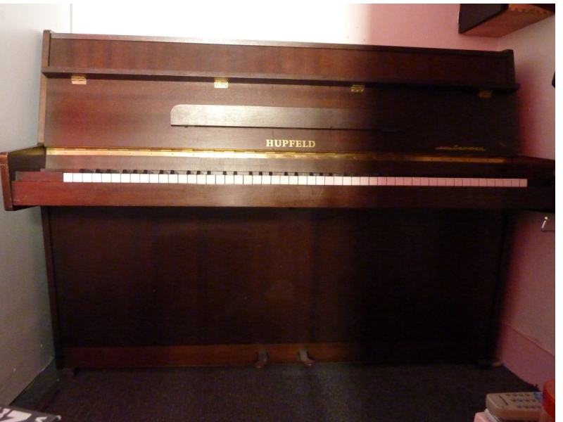 Photo annonce Piano droit HUPFELD modele Carmen