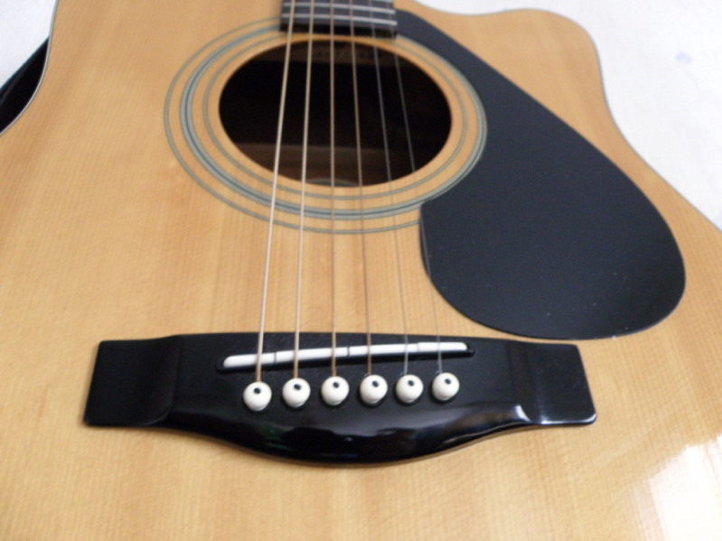 Photo annonce Guitare YAMAHA FG 411C
