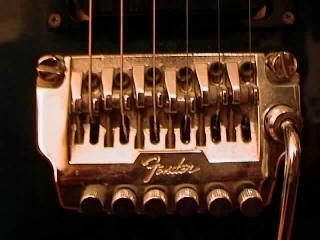 Photo annonce Vibrato guitare Fender Performer ou Katana