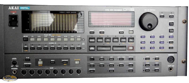 Photo annonce ENREGISTREUR AKAI DR16 PRO + RE 32