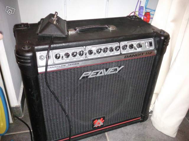 Photo : Peavey Bandit 112