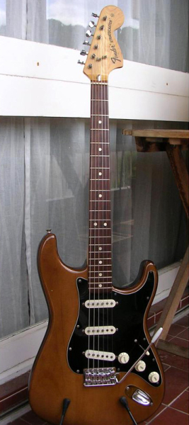 Photo annonce Fender Stratocaster Debut 1974 originale