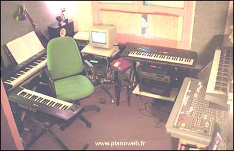 Photo : Cours de piano  synthe a domicile Montpellier