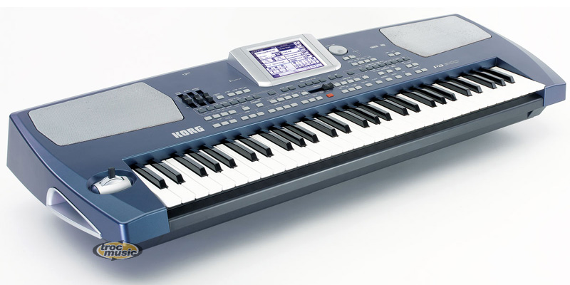 Photo : KORG   PA   500   avec housse et styles User