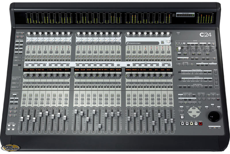 Photo annonce C24      Avid     Digidesign avec Sub D25