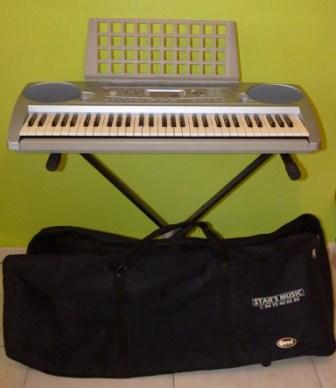 Photo annonce Yamaha   PSR   2  + Stand & Housse