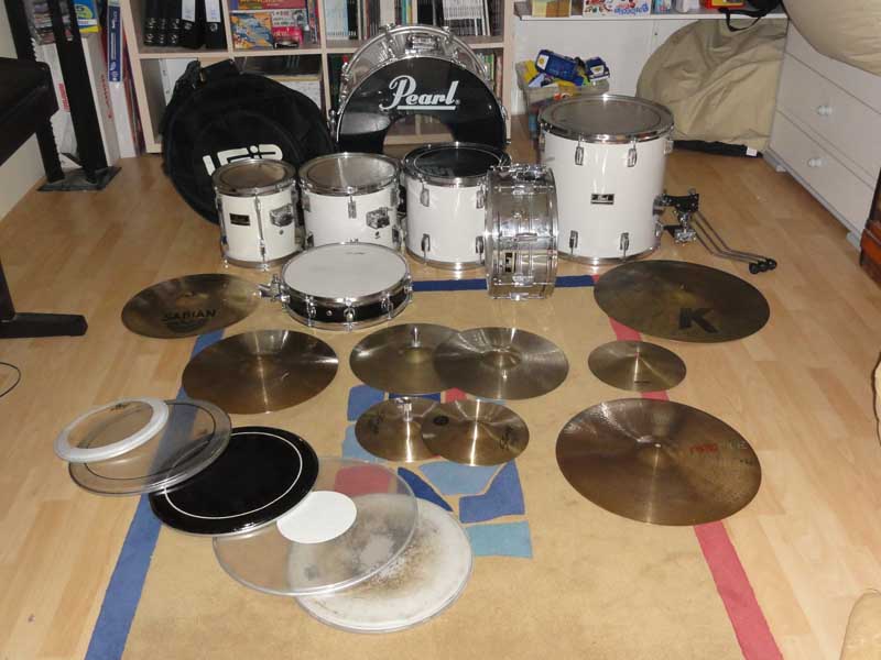 Photo annonce PEARL   EXPORT   6 futs Y22D complete