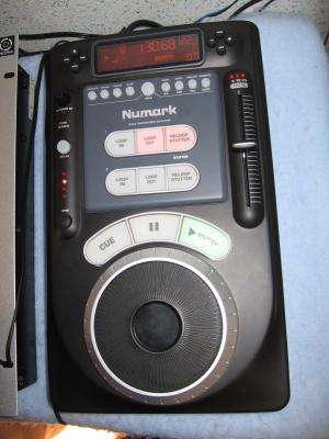 Photo annonce Numark    Axis   9 Platine CD a plat