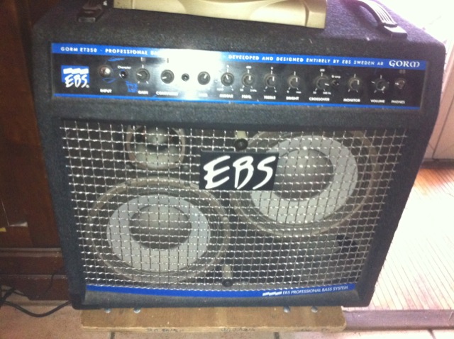 Photo annonce AMPLI    BASSE   EBS GORM 350W