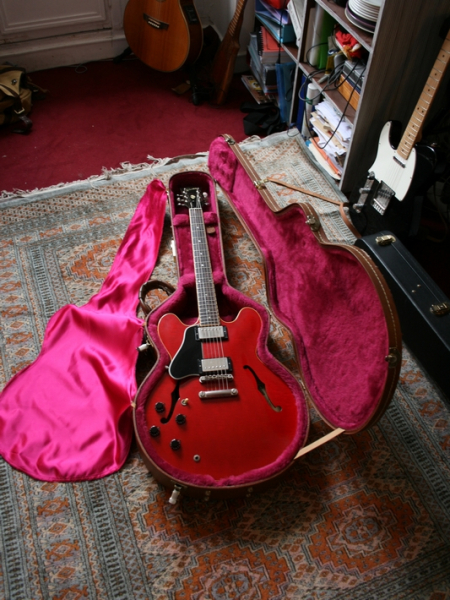 Photo annonce Gibson  Es  335  Cherry Red 1991 GAUCHER