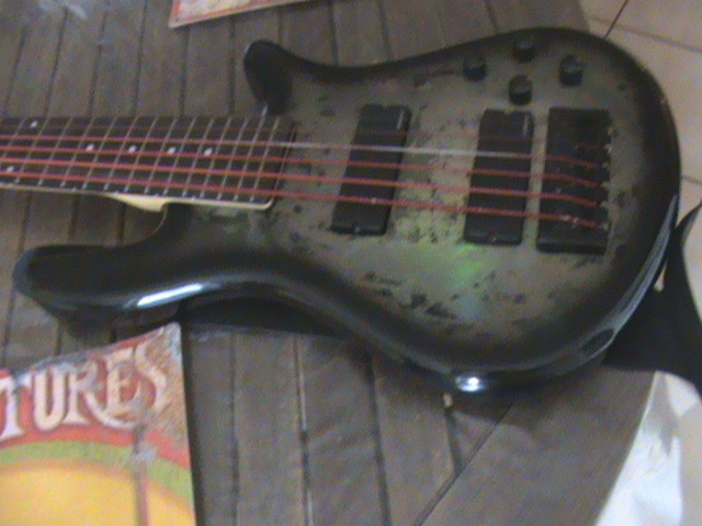 Photo annonce Spector          Legend Hollow Flash VI