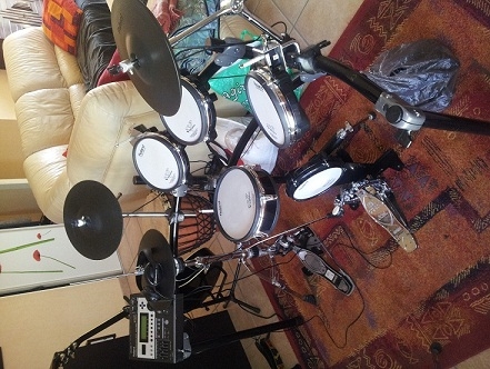 Photo annonce Roland   TD    12K + Pedale GC Sonor + Siege