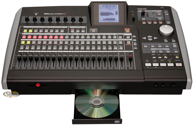 Photo annonce Tascam      Portastudio 2488 neo