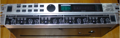 Photo annonce BEHRINGER POWERPLAY + ANTI LARSEN BEHRINGER