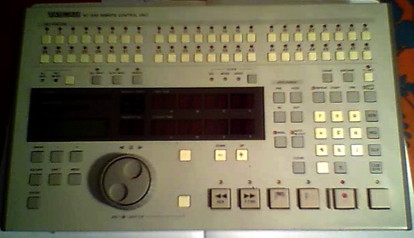 TASCAM RC-601 REMOTE Control Unit EUR 339,00 - ES