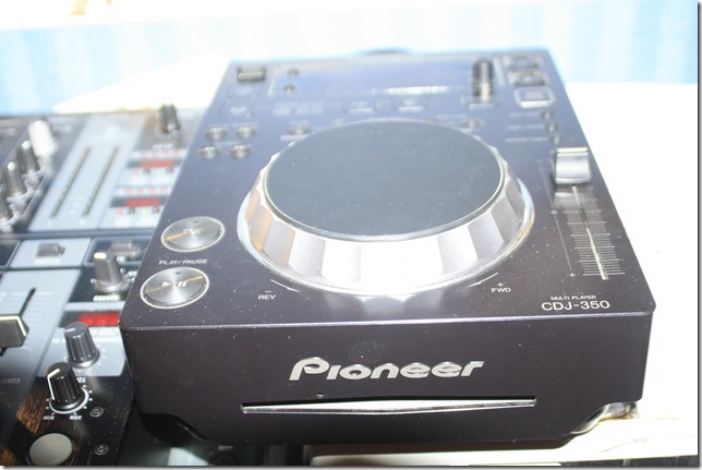 Photo annonce Pioneer CDJ 350 x2 + DJX 750 BEHRINGER