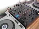 Photo annonce Pioneer  CDJ 850 x 2 contre Technics mk2 x 2