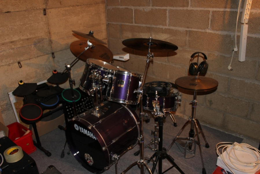 Photo annonce Yamaha STAGE CUSTOM ADVANTAGE PURPLE