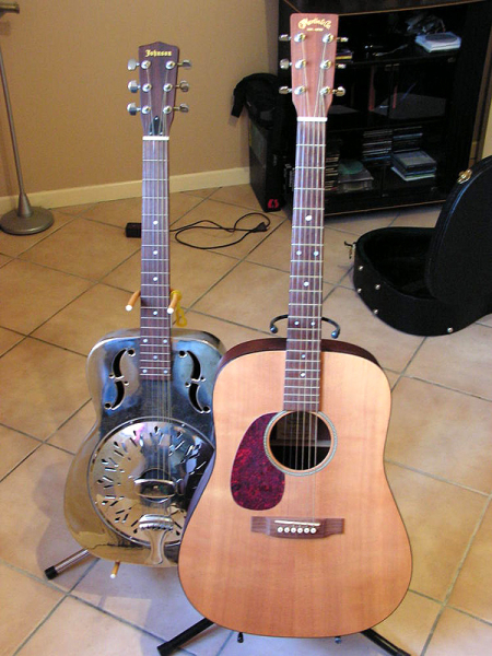 Photo annonce Guitare Martin   DM et Dobro johnson pour Gaucher