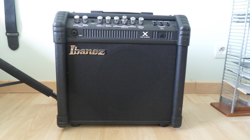 Photo annonce Ibanez        TBX30 R