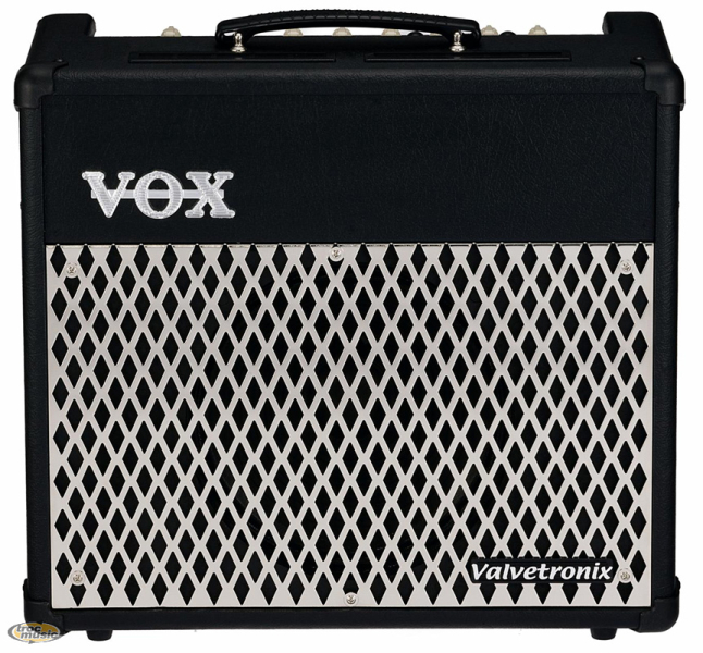 Photo annonce VOX            VT30 + Pedalier VOX VFS5