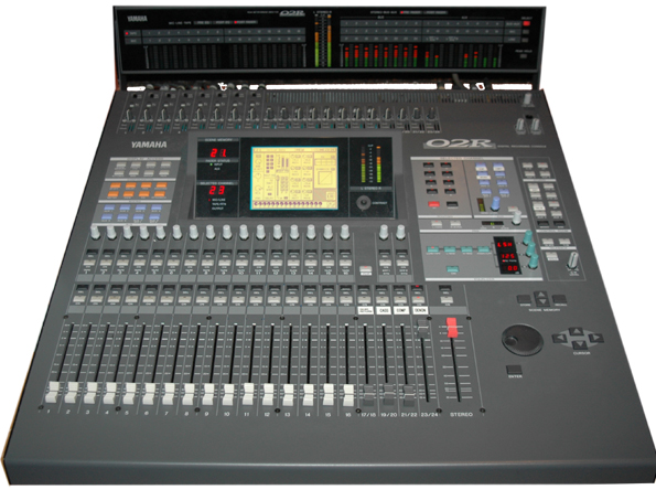 Photo annonce Yamaha    02R    avec Bargraph flyghtcase