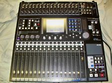 Photo annonce Tascam    DM24   cartes ADAT Flyght en bois