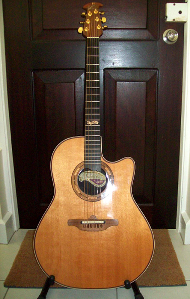 Photo annonce Ovation   Collector s 1995