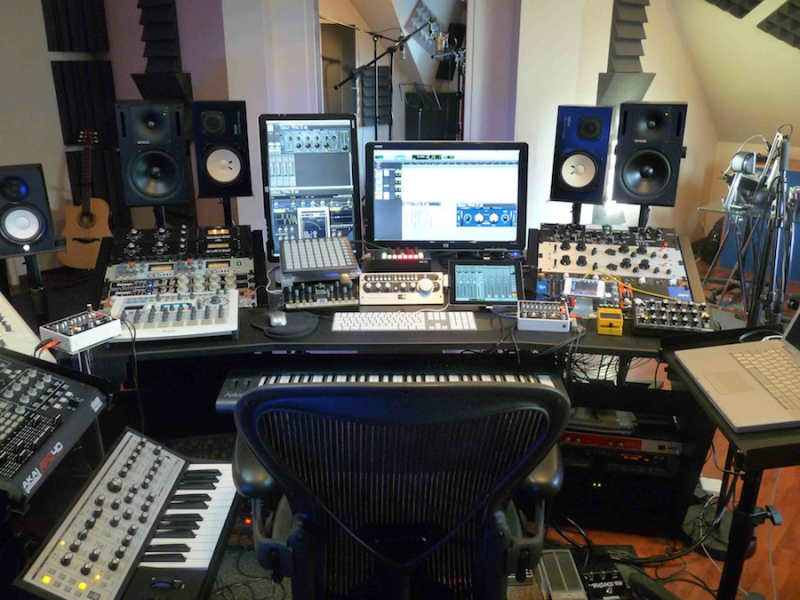 Photo : Studio d enregistrement & production Corpus Deus