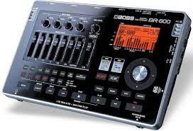 Photo annonce Boss    BR800    avec logiciels & boite