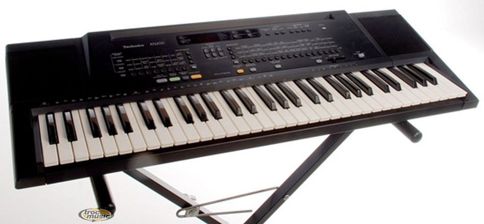 Photo annonce TECHNICS    KN   200 CLAVIER ARRANGEUR