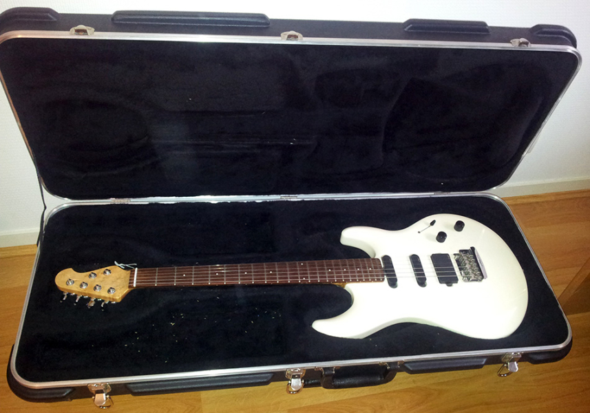 Photo : Musicman   Luke  II + fdp