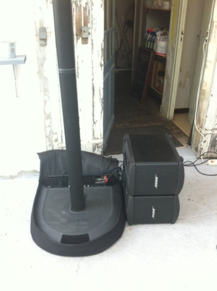 Photo : BOSE     L1      SONO 2 COLONES + 4 Sub