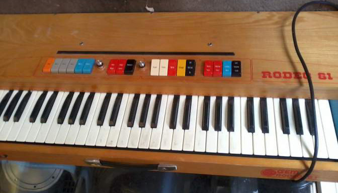 Photo annonce ORGUE           GEM RODEO 61