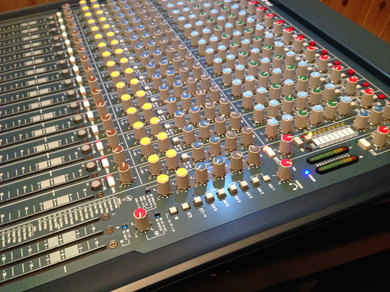 Photo : Allen & Heath WZ3 16x2 DX