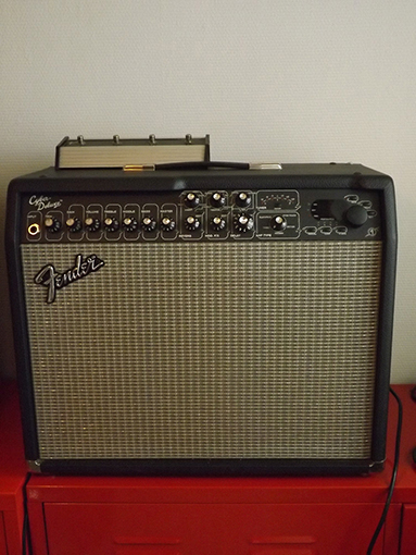 Photo : Combo  Fender  Cyber deluxe+ Cyber foot control