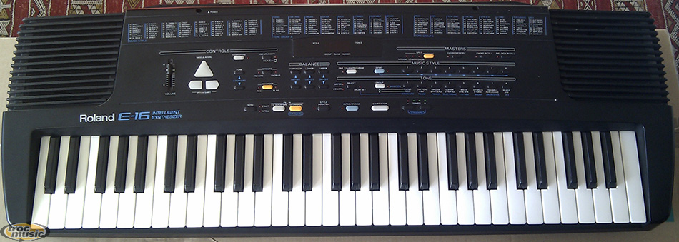 Photo : Roland         E16