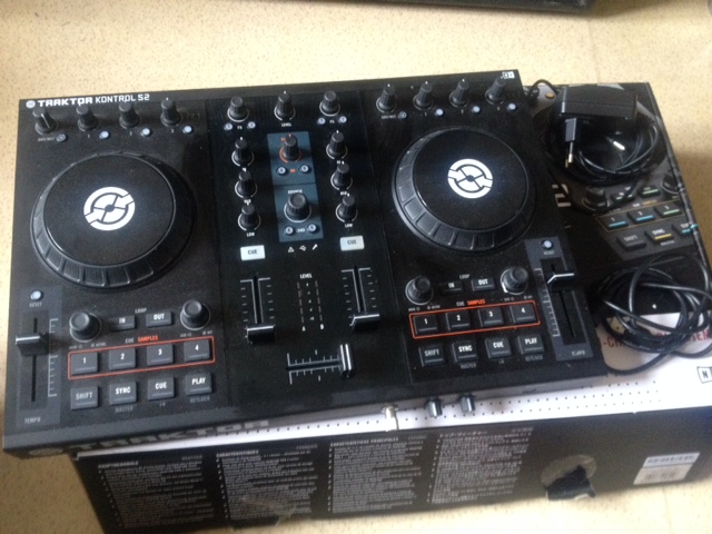 Photo : Traktor Kontrol S2 Etat neuf