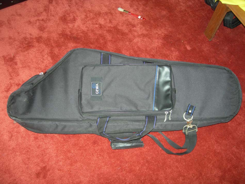 Photo : GEWA Housse baryton saxophone