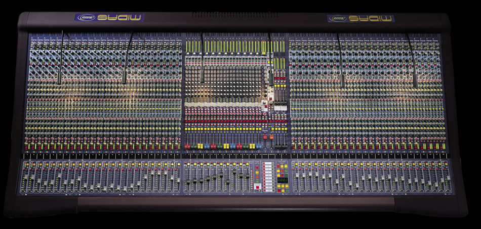 Photo : MIDAS            Heritage 3000 48 en flight