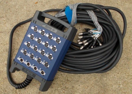 Photo : Multipaires      16x4 30 m boitier scene neuf