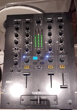 Photo : Reloop    RMX    33i