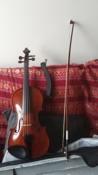 Photo : Violon    4 4    d etude utilise 1 an