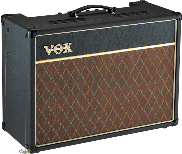 Photo : Vox     AC15     cc1 15 watts classe AB