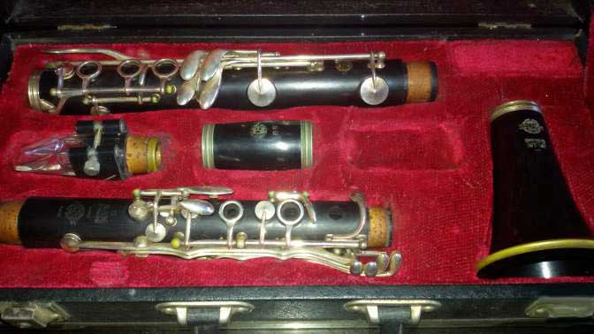 Photo : CLARINETTE SELMER 10S de 1978