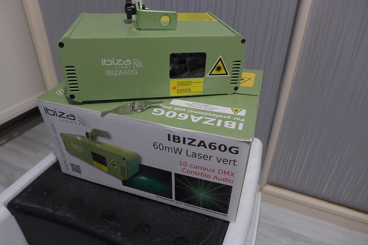 Photo : Laser    IBIZA   60G vert